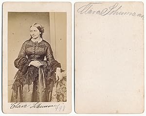 Image du vendeur pour Portrt von Clara Josephine Schumann geb. Wieck 1819 - 1896. Sie war eine deutsche Pianistin und Komponistin. mis en vente par Michael Meyer-Pomplun