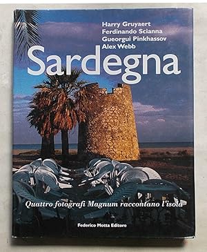 Bild des Verkufers fr Sardegna. Quattro fotografi Magnum raccontano l'isola. zum Verkauf von S.B. Il Piacere e il Dovere