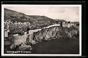 Bild des Verkufers fr Ansichtskarte Dubrovnik, Gesamtansicht mit Festungsanlage zum Verkauf von Bartko-Reher