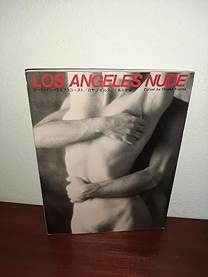 Imagen del vendedor de Los Angeles Nude (English and Japanese Edition) a la venta por AwardWinningBooks