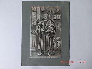 MARTIN LUTHER. Kupferstich. Ganzbild im Gelehrtenzimmer mit Büchern (aus: Hauß-Postilla, über all...