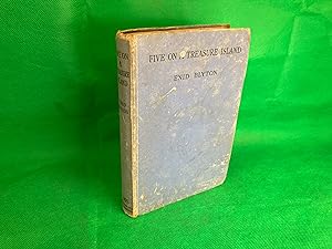 Seller image for Five on a Treasure Island 1st Ed 1st printing Enid Blyton 1942 Extremely scarce for sale by Eurobooks Ltd