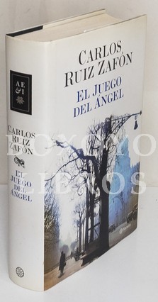 Seller image for El juego del ngel for sale by Boxoyo Libros S.L.