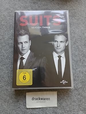 Bild des Verkufers fr Suits - Season 3 [4 DVDs]. zum Verkauf von Druckwaren Antiquariat