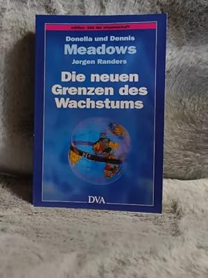 Bild des Verkufers fr Die neuen Grenzen des Wachstums : die Lage der Menschheit: Bedrohung und Zukunftschancen. Donella H. Meadows ; Dennis L. Meadows ; Jrgen Randers. Aus dem Amerikan. bertr. von Hans-Dieter Heck. [Wiss. Beratung der dt. Ausg.: Hartmut Bossel] / Edition Bild der Wissenschaft zum Verkauf von TschaunersWelt