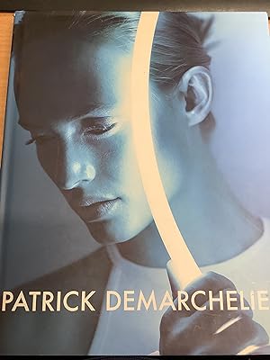 Imagen del vendedor de Patrick Demarchelier: Exposing Elegance a la venta por Chapter Two (Chesham)