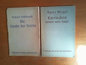 Imagen del vendedor de 1) Robert Hohlbaum: Die Stunde der Sterne. Eine Bruckner-Novelle. 2) Agnes Miegel: Katrinchen kommt nach Hause. Drei Erzhlungen. Jeweils eingeleitet und herausgegeben von Karl Plenzat. Eichblatts Deutsche Heimatbcher Nr. 41 und 100/101. a la venta por Buch-Galerie Silvia Umla