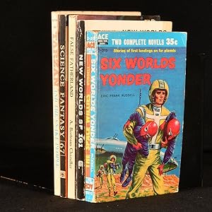 Bild des Verkufers fr Five Science Fiction Paperbacks zum Verkauf von Rooke Books PBFA