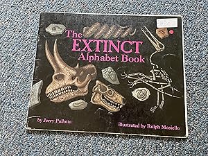 Imagen del vendedor de The Extinct Alphabet Book a la venta por Betty Mittendorf /Tiffany Power BKSLINEN