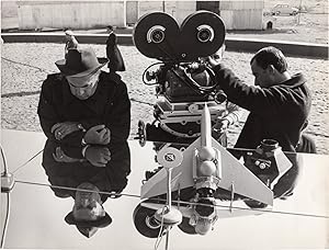 Bild des Verkufers fr 8 1/2 [Otto e mezzo] (Original photograph of Federico Fellini on the set of the 1963 film) zum Verkauf von Royal Books, Inc., ABAA