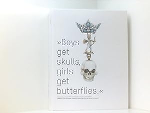 Bild des Verkufers fr Boys get skulls, girls get butterflies : Schmuckkunst des MAKK mit Arbeiten von Georg Hornemann: Katalog zur Ausstellung im Museum fr angewandte Kunst Kln (MAKK) Schmuckkunst des MAKK mit Arbeiten von Georg Hornemann ; [anlsslich der Ausstellung " Boys Get Skulls, Girls Get Butterflies." Schmuckkunst des MAKK mit Arbeiten von Georg Hornemann, Museum fr Angewandte Kunst Kln, 21. September - 15. Dezember 2013] zum Verkauf von Book Broker