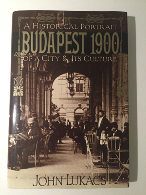 Immagine del venditore per Budapest 1900: A Historical Portrait of a City & Its Culture venduto da Monroe Street Books