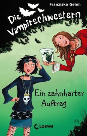 Seller image for Die Vampirschwestern (Band 3) - Ein zahnharter Auftrag: Lustiges Fantasybuch fr Vampirfans for sale by Versandantiquariat Felix Mcke