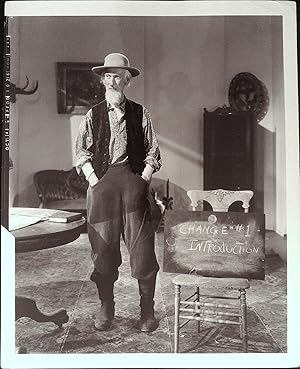 Immagine del venditore per Of Human Hearts 8 X 10 Still 1938 Clem Bevans as Elder Massey! venduto da AcornBooksNH