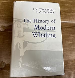 Image du vendeur pour The History of Modern Whaling mis en vente par Blackwood Books