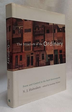 Imagen del vendedor de The Structure of the Ordinary: Form and Control in the Built Environment a la venta por Book House in Dinkytown, IOBA