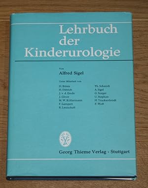 Lehrbuch der Kinderurologie.
