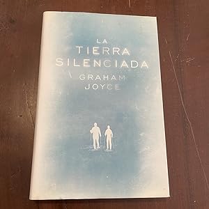 Seller image for La tierra silenciada for sale by Kavka Libros