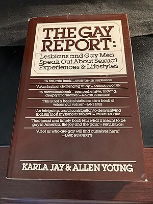 Immagine del venditore per The Gay Report: Lesbians and Gay Men Speak Out About Sexual Experiences and Lifestyles, First Edition venduto da Park & Read Books