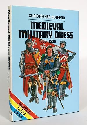 Bild des Verkufers fr Medieval Military Dress, 1066-1500 zum Verkauf von Minotavros Books,    ABAC    ILAB