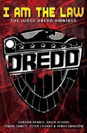 Bild des Verkufers fr I am the Law: The Judge Dredd Omnibus (Judge Dredd S.) zum Verkauf von WeBuyBooks