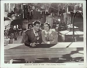 Imagen del vendedor de Broadway Melody of 1938 8 x 10 Still 1937 Robert Taylor, Eleanor Powell a la venta por AcornBooksNH