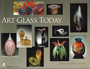 Seller image for Art Glass Today for sale by Walden Books