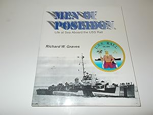 Immagine del venditore per Men of Poseidon : Life at Sea Aboard the USS Rall venduto da Paradise Found Books