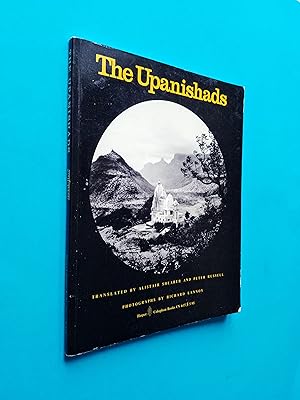 Seller image for The Upanishads for sale by Books & Bobs