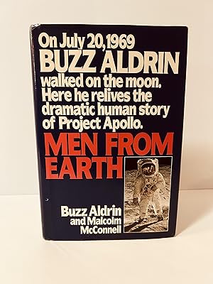 Imagen del vendedor de Men From Earth [FIRST EDITION, FIRST PRINTING] a la venta por Vero Beach Books
