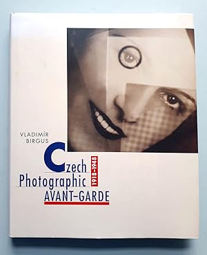 Bild des Verkufers fr Czech Photographic avant-garde 1918-1948 - Frantisek Dritkol, Jaroslava Hatlkov, Karel Hjek, Jiri Jenicek, Rudolf Kohn, Jan Lukas, Jaroslav Rssler, Karel Teige, Josef Sudek etc. zum Verkauf von Verlag IL Kunst, Literatur & Antiquariat