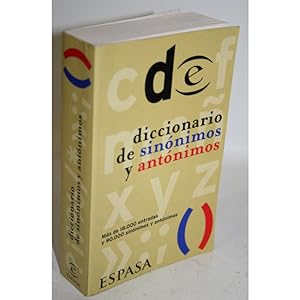 Seller image for Diccionario de sinnimos y antnimos for sale by Librera Salamb