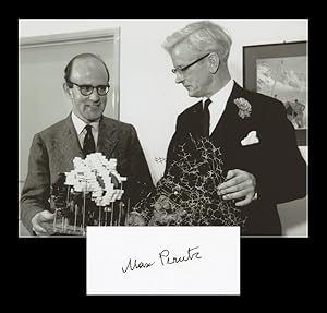 Seller image for Max Perutz (1914-2002) - Signed card + Photo - 90s for sale by PhP Autographs