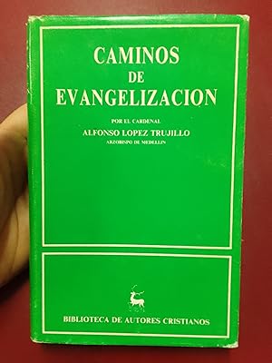 Seller image for Caminos de evangelizacin for sale by Librera Eleutheria