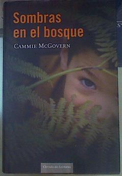 Seller image for Sombras en el bosque for sale by Almacen de los Libros Olvidados