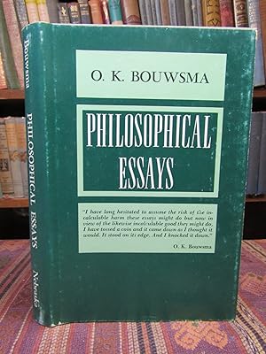Imagen del vendedor de Philosophical Essays a la venta por Pages Past--Used & Rare Books