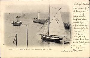 Bild des Verkufers fr Ansichtskarte / Postkarte Boulogne sur Mer Pas de Calais, Lotse verlsst den Hafen zum Verkauf von akpool GmbH