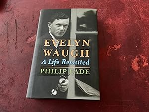 Immagine del venditore per Evelyn Waugh ; A Life Revisited venduto da Nangle Rare Books