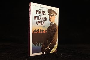 Image du vendeur pour The Poems of Wilfred Owen (Hogarth Poetry) mis en vente par ShiroBooks