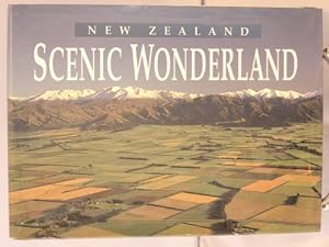 Imagen del vendedor de New Zealand Scenic Wonderland a la venta por WeBuyBooks