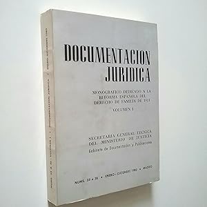 Imagen del vendedor de Documentacin jurdica. Monogrfico dedicado a la reforma espaola del derecho de familia de 1981. Vol. 1 a la venta por MAUTALOS LIBRERA