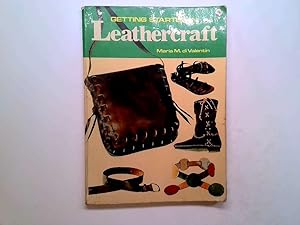 Immagine del venditore per Getting started in leathercraft venduto da Goldstone Rare Books