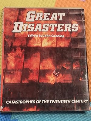Bild des Verkufers fr Great Disasters : Catastrophes of the Twentieth Century zum Verkauf von Earthlight Books