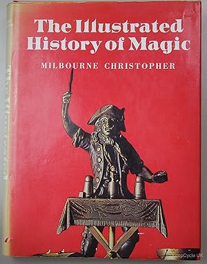 Image du vendeur pour Illustrated History of Magic mis en vente par Keepcycle