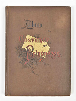 Album de costumes portuguezes : cincoenta chromos copias de aguarellas originaes de Alfredo Roque...