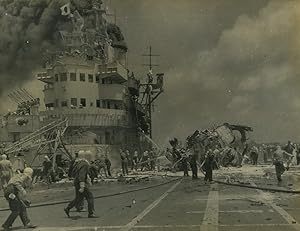 Japan Sakishima Islands Warship HMS Formidable Kamikaze attack Old Photo 1945 #2