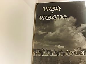Seller image for Prag. Ein fotografisches Bilderbuch. Prague in Photographs. Prague en images. for sale by Book Broker