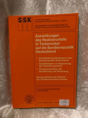 Seller image for Auswirkungen des Reaktorunfalls in Tschernobyl in der Bundesrepublik Deutschland. Empfehlungen der Strahlenschutzkommission zur Abschtzung, Begrenzung und Bewertung Empfehlungen der Strahlenschutzkommission zur Abschtzung, Begrenzung und Bewertung for sale by Antiquariat Jochen Mohr -Books and Mohr-