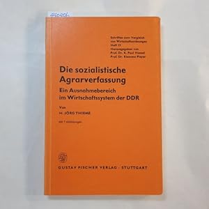 Imagen del vendedor de Die sozialistische Agrarverfassung : Ein Ausnahmebereich im Wirtschaftssystem d. DDR a la venta por Gebrauchtbcherlogistik  H.J. Lauterbach