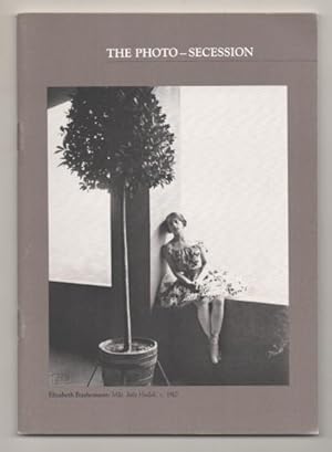 Bild des Verkufers fr The Photo-Secession: The Golden Age of Pictorial Photography in America zum Verkauf von Jeff Hirsch Books, ABAA